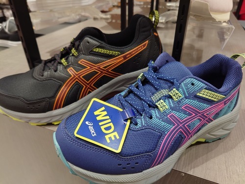当店オススメASICSランニングシューズ