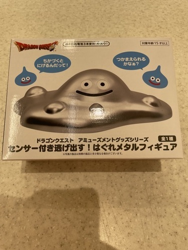 ドラゴンクエスト　AM　センサー付き逃げ出す！はぐれメタルフィギュア